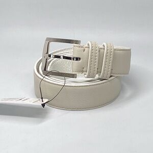 Kiton Men's Leather Buckle Belt In Dirty White size 110/44”